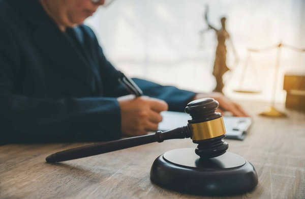 Dans quelles situations faire appel à un avocat spécialisé en droit de succession à Cannes ?