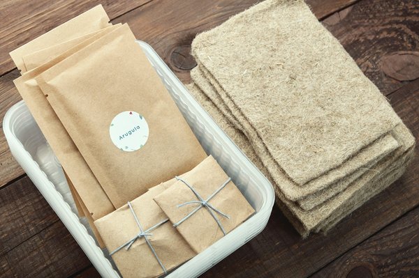 Les particularités de l'enveloppe plastique pour colis